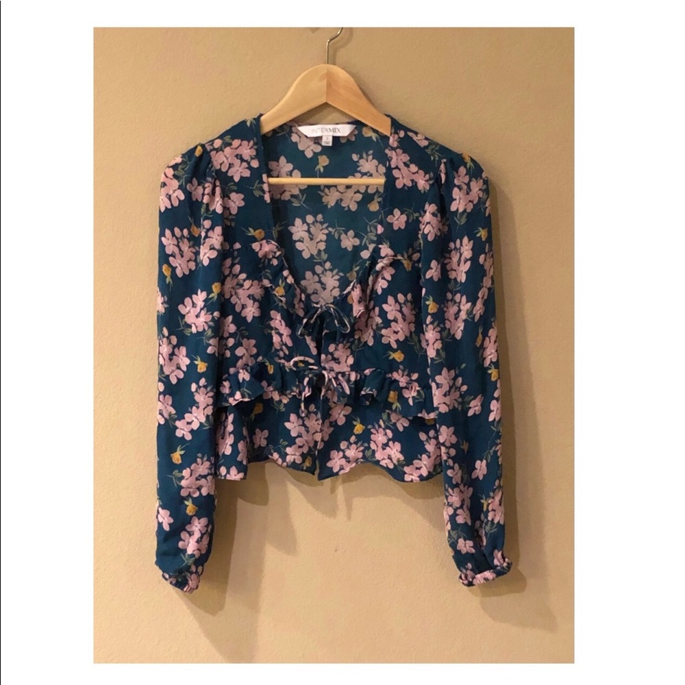 Intermix floral blouse sz 2